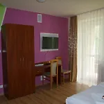 Rum i privatbostad Warnenczyka 85a Bezplatny Parking, Faktura, Prywatna Lazienka, Klimatyzacja *
