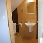 홈스테이 Warnenczyka 85a Bezplatny Parking, Faktura, Prywatna Lazienka, Klimatyzacja *