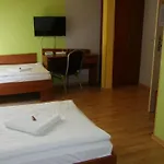 홈스테이 Warnenczyka 85a Bezplatny Parking, Faktura, Prywatna Lazienka, Klimatyzacja