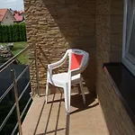 Warnenczyka 85a Bezplatny Parking, Faktura, Prywatna Lazienka, Klimatyzacja 홈스테이 제수프