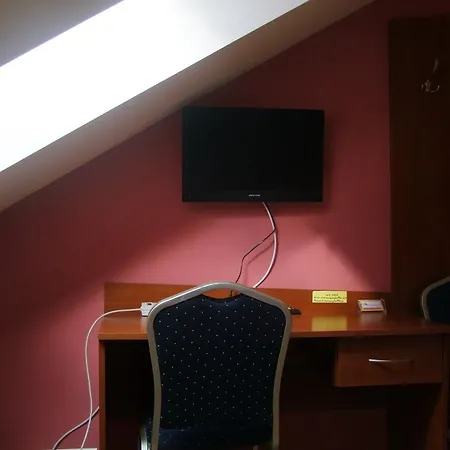 Homestay Warnenczyka 85A Bezplatny Parking, Faktura, Prywatna Lazienka, Klimatyzacja