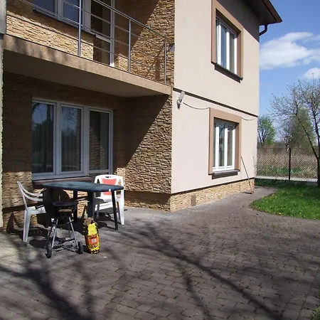 Warnenczyka 85A Bezplatny Parking, Faktura, Prywatna Lazienka, Klimatyzacja Homestay *