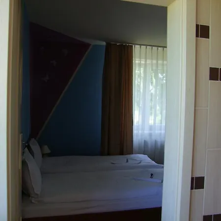 Warnenczyka 85a Bezplatny Parking, Faktura, Prywatna Lazienka, Klimatyzacja *