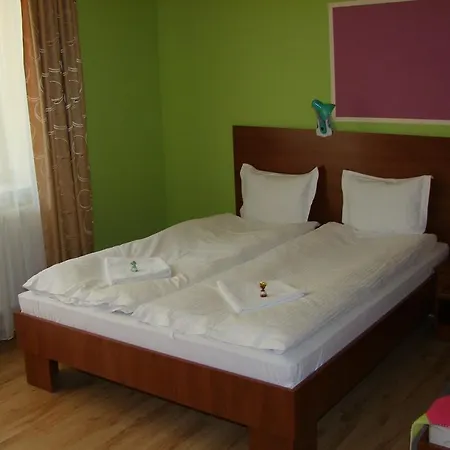 Warnenczyka 85A Bezplatny Parking, Faktura, Prywatna Lazienka, Klimatyzacja * Rzeszow