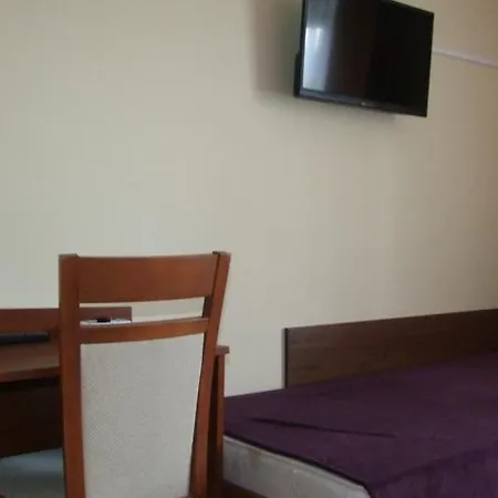 Homestay Warnenczyka 85A Bezplatny Parking, Faktura, Prywatna Lazienka, Klimatyzacja *