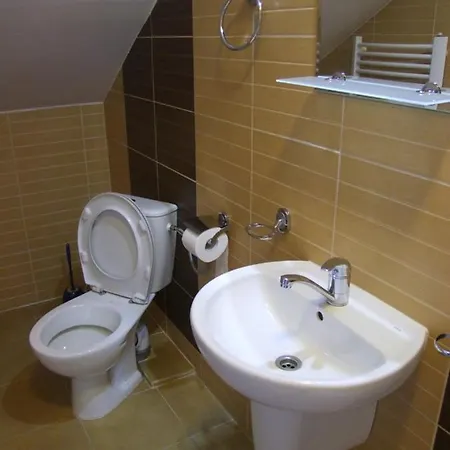 Pansiyon Warnenczyka 85A Bezplatny Parking, Faktura, Prywatna Lazienka, Klimatyzacja *