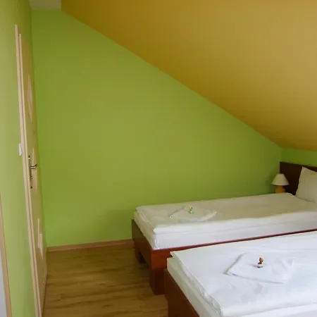 Homestay Warnenczyka 85A Bezplatny Parking, Faktura, Prywatna Lazienka, Klimatyzacja