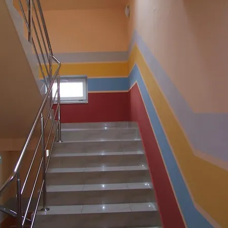 Warnenczyka 85A Bezplatny Parking, Faktura, Prywatna Lazienka, Klimatyzacja * Rzeszow