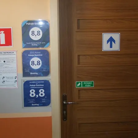 Warnenczyka 85A Bezplatny Parking, Faktura, Prywatna Lazienka, Klimatyzacja *