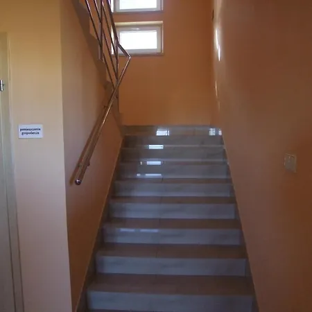Homestay Warnenczyka 85A Bezplatny Parking, Faktura, Prywatna Lazienka, Klimatyzacja