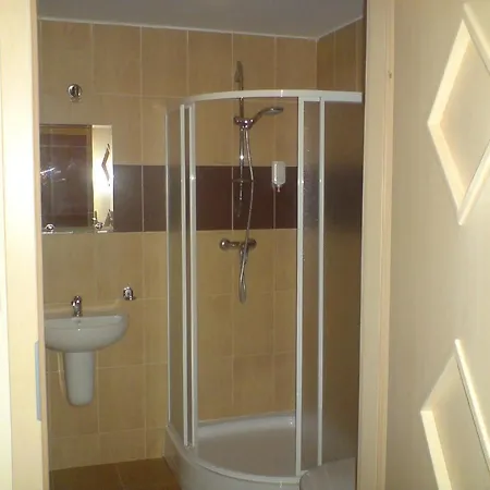 Warnenczyka 85A Bezplatny Parking, Faktura, Prywatna Lazienka, Klimatyzacja *