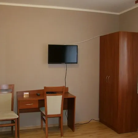 Pansiyon Warnenczyka 85A Bezplatny Parking, Faktura, Prywatna Lazienka, Klimatyzacja Rzeszow