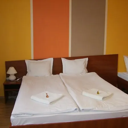 Warnenczyka 85A Bezplatny Parking, Faktura, Prywatna Lazienka, Klimatyzacja