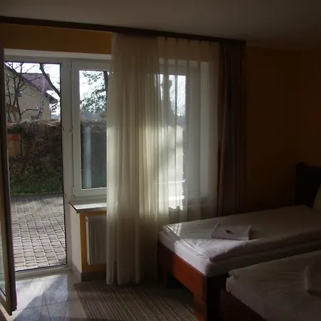 Homestay Warnenczyka 85A Bezplatny Parking, Faktura, Prywatna Lazienka, Klimatyzacja *