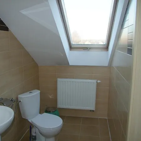 Warnenczyka 85A Bezplatny Parking, Faktura, Prywatna Lazienka, Klimatyzacja Pansiyon *