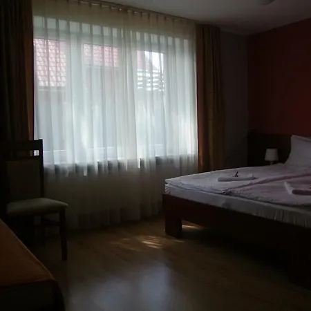 Warnenczyka 85A Bezplatny Parking, Faktura, Prywatna Lazienka, Klimatyzacja * Rzeszow