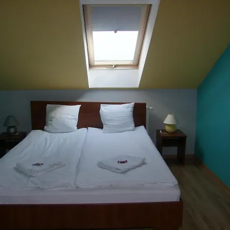 Warnenczyka 85a Bezplatny Parking, Faktura, Prywatna Lazienka, Klimatyzacja