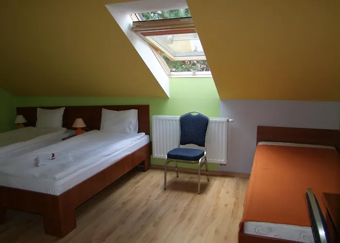 Warnenczyka 85A Bezplatny Parking, Faktura, Prywatna Lazienka, Klimatyzacja Homestay Rzeszow