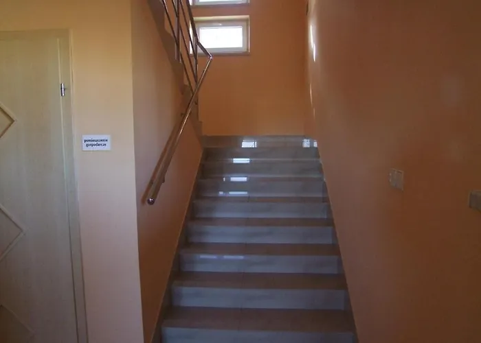 Homestay Warnenczyka 85A Bezplatny Parking, Faktura, Prywatna Lazienka, Klimatyzacja