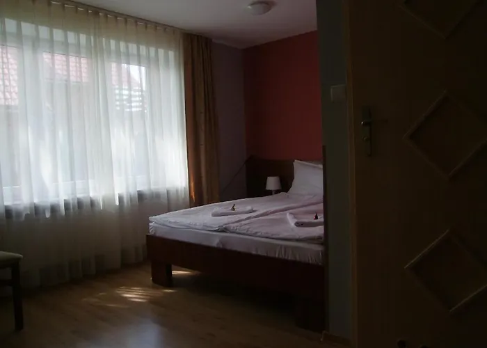 Homestay Warnenczyka 85A Bezplatny Parking, Faktura, Prywatna Lazienka, Klimatyzacja Rzeszow